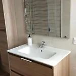 Дом отдыха Casa Arealba Casa Con Piscina Muy Cerca De Playas De San Xurxo Y Doninos Феррол