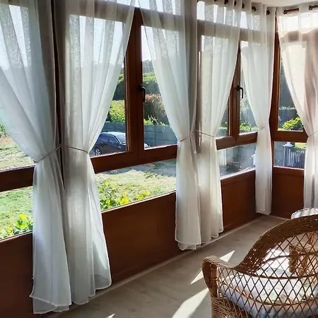 Dom wakacyjny Casa Arealba Casa Con Piscina Muy Cerca De Playas De San Xurxo Y Doninos *