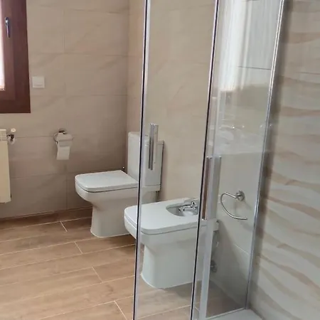 Casa Con Piscina Muy Cerca De Las Playas De San Xurxo Y Doninos * Ferrol