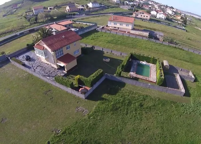 Casa Arealba Casa Con Piscina Muy Cerca De Playas De San Xurxo Y Doninos Ferienhaus Ferrol