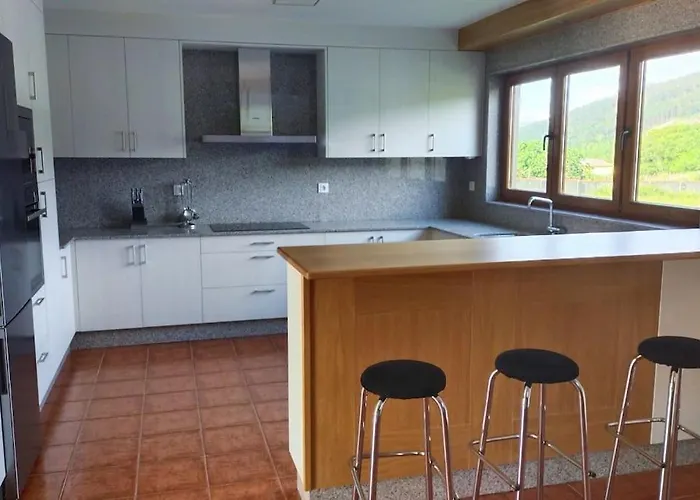 Casa Arealba Casa Con Piscina Muy Cerca De Playas De San Xurxo Y Doninos
